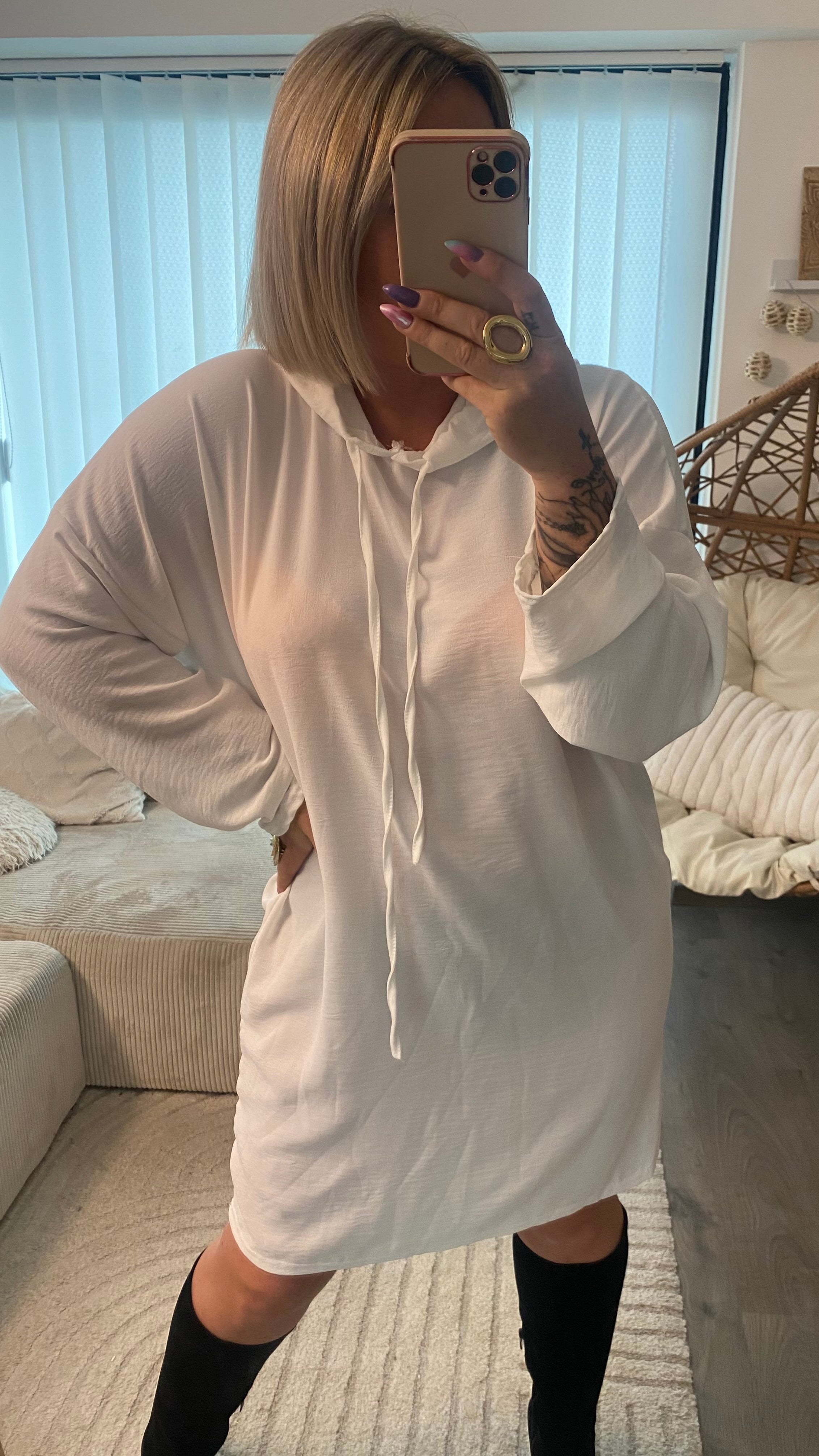Robe Titia